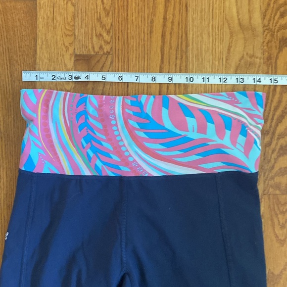 Lilly Pulitzer Wide Leg Leggings Size Medium - Picture 3 of 9